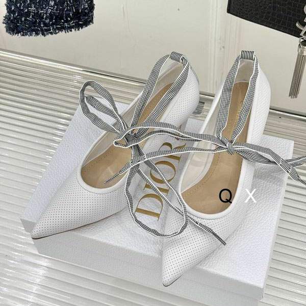 Picture of Dior Shoes _SKUDiorsz35-40JX03043784